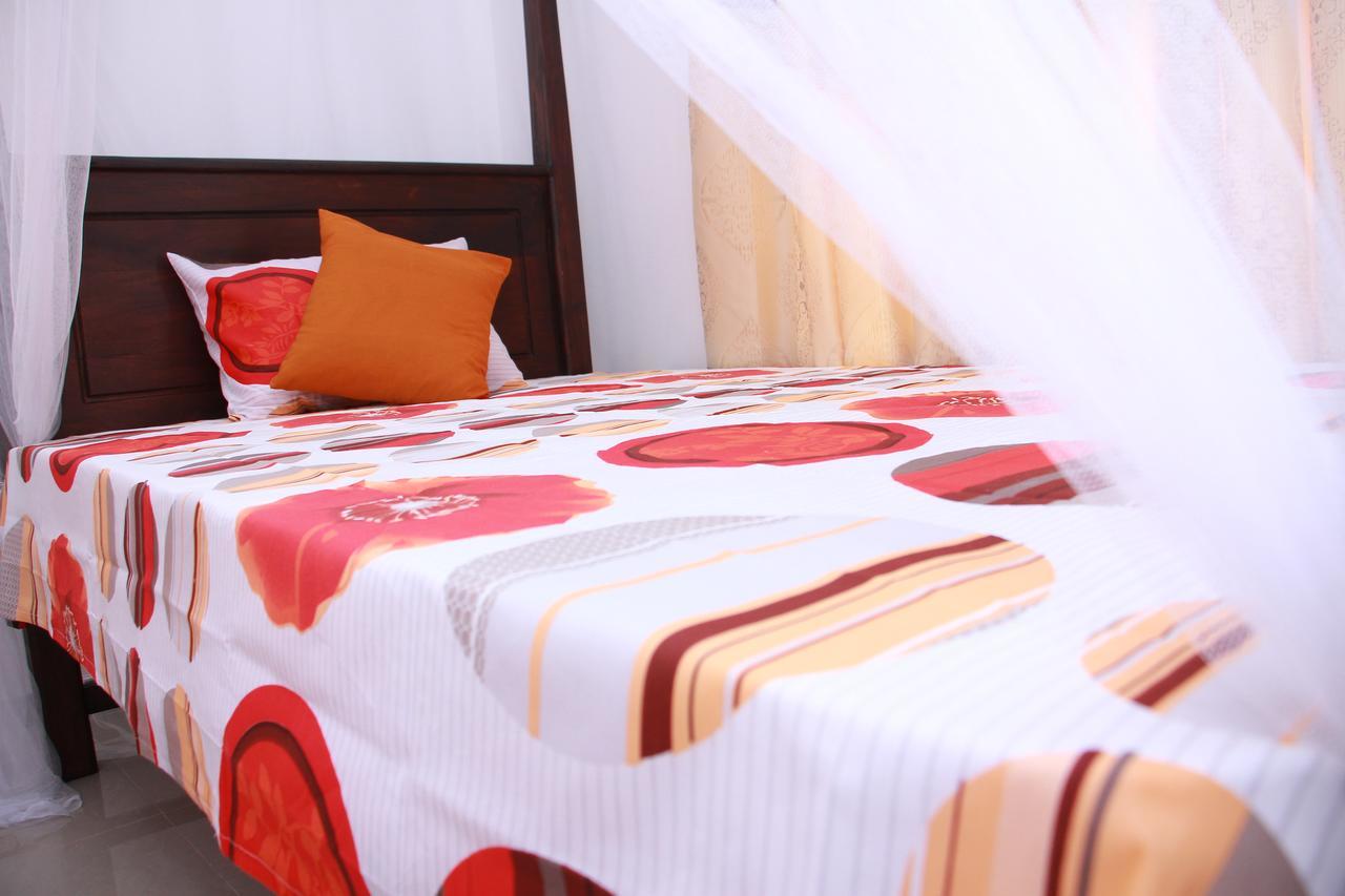Mirissa White Plaza Hotel Kültér fotó