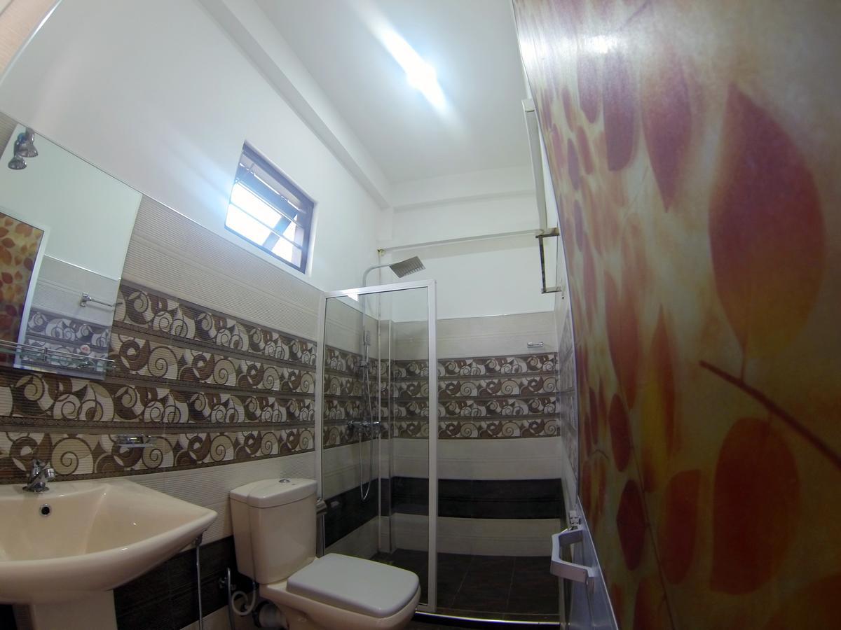 Mirissa White Plaza Hotel Kültér fotó