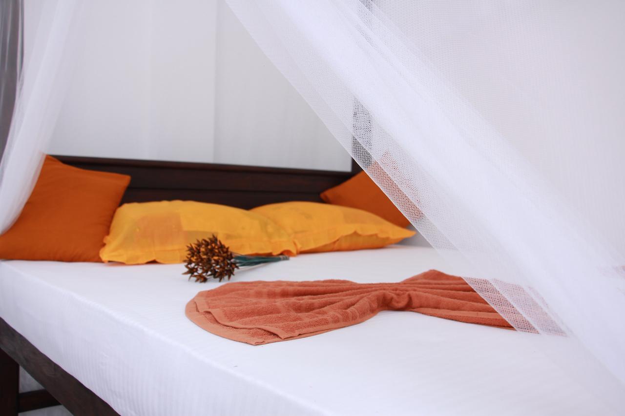 Mirissa White Plaza Hotel Kültér fotó