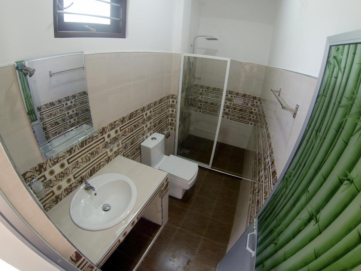 Mirissa White Plaza Hotel Kültér fotó